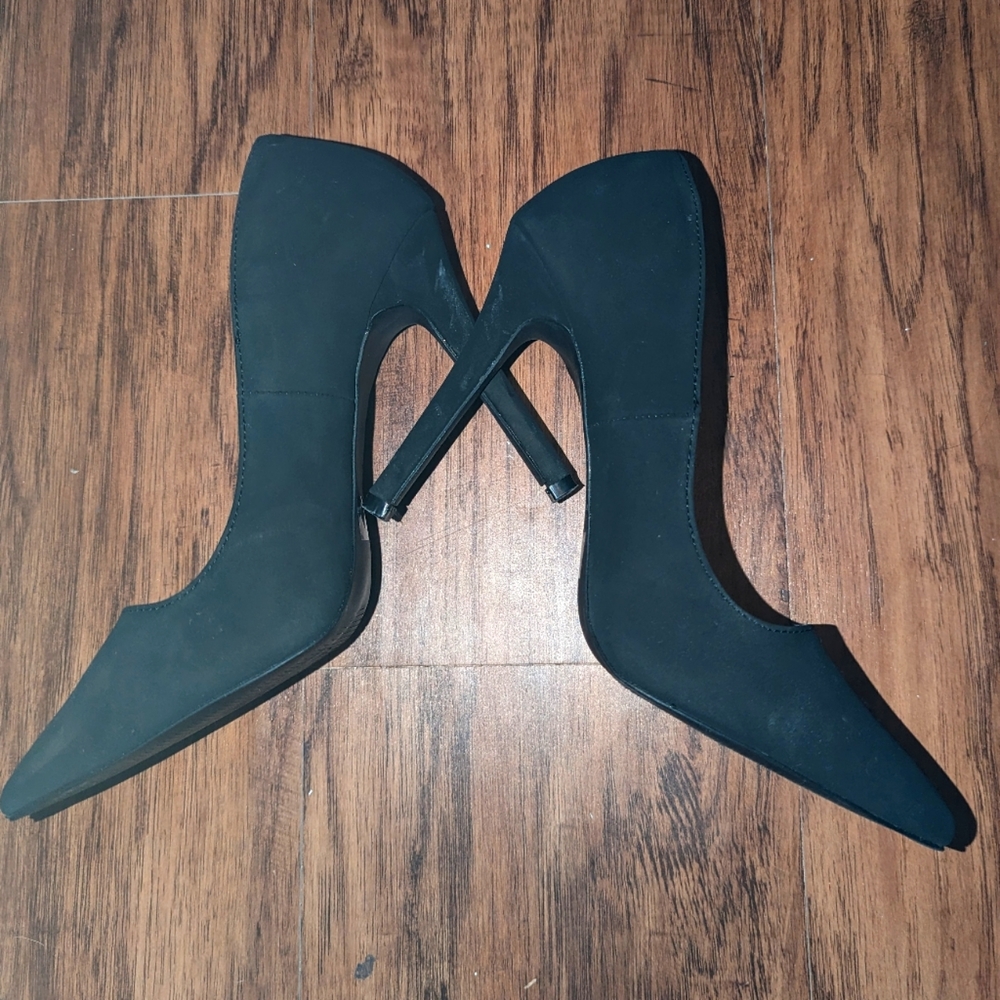 Black Pointed Toe Stilettos